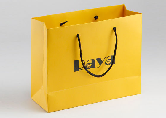 Poignée en nylon de papier mate jaune de sacs à provisions et logo adapté aux besoins du client imprimés