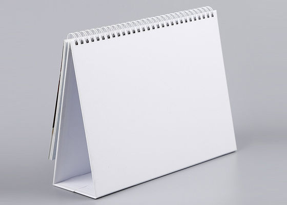 Métal blanc Y - O de calendrier de bureau de triangle liant avec le support de stylo
