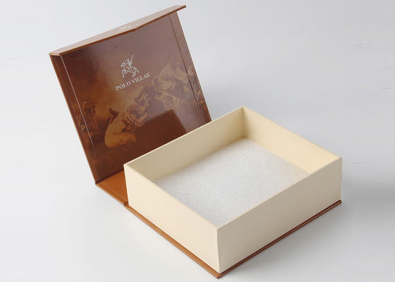 Papier d'art de empaquetage imprimé par fermeture magnétique de boîtes avec la stratification brillante de Giltter